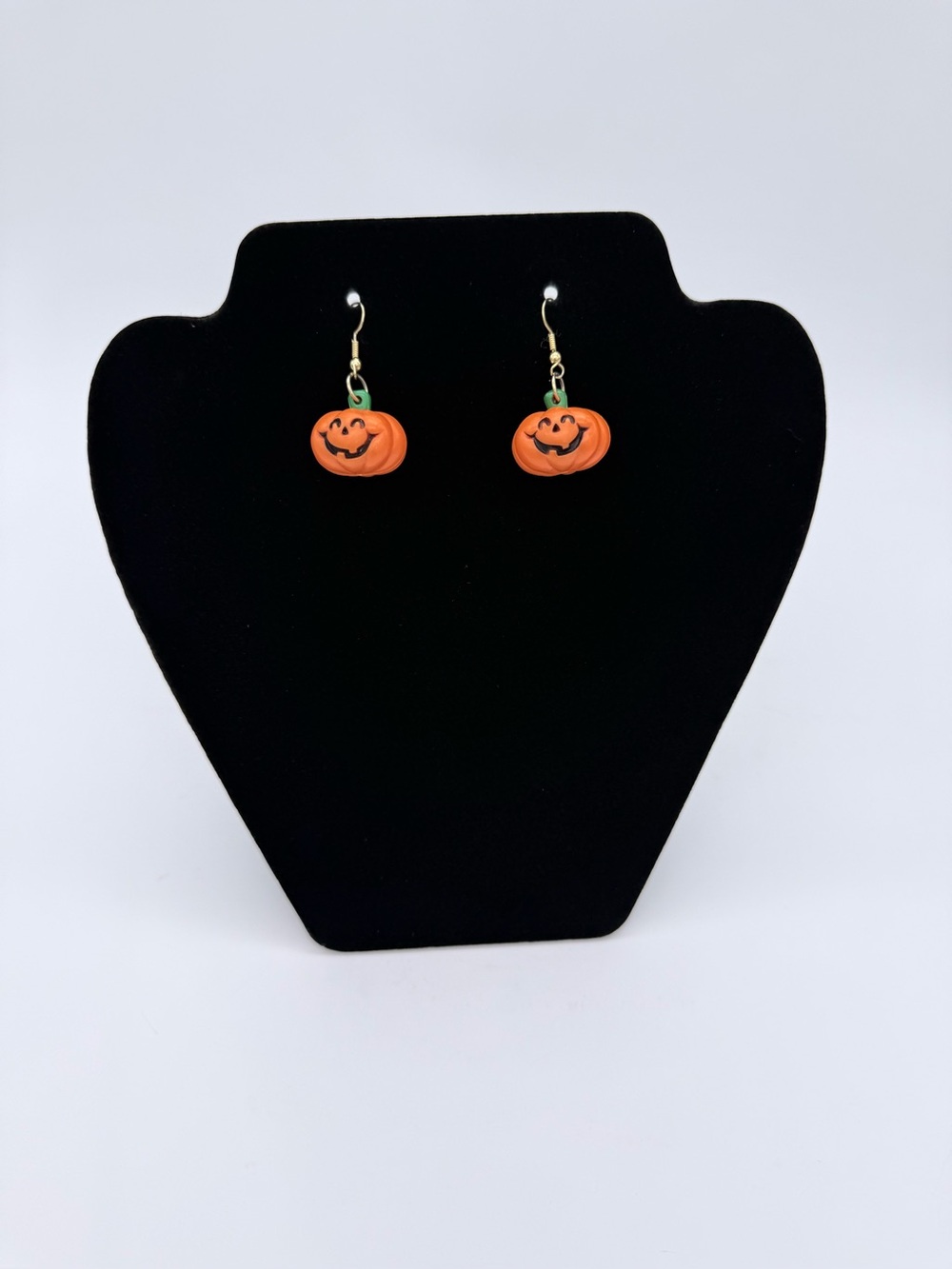Vtg. Jack O Lantern Halloween Pumpkin Dangle Drop Earrings Fall Fashion Costume